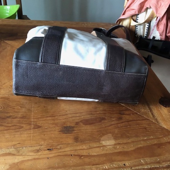 Coach Tote Bag - Picture 3 of 9